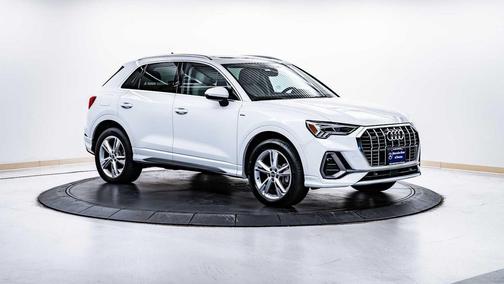 2024 Audi Q3 45 S line Premium Plus