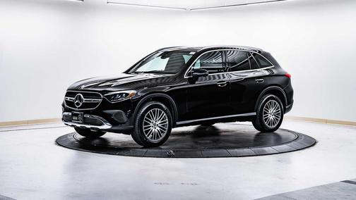 2025 Mercedes-Benz GLC 300 4MATIC
