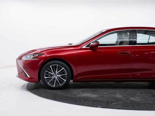 Matador Red Mica 2024 Lexus ES 350 Base