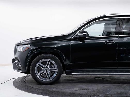 Emerald Green Metallic 2023 Mercedes-Benz GLE 580 AWD 4MATIC