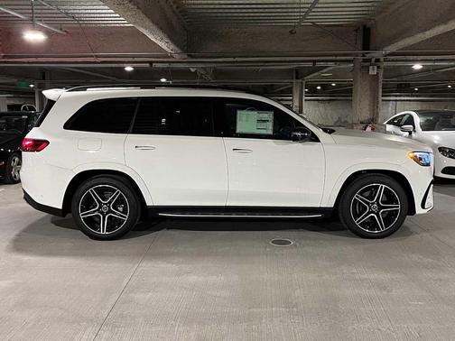 2025 Mercedes-Benz GLS 450 4MATIC