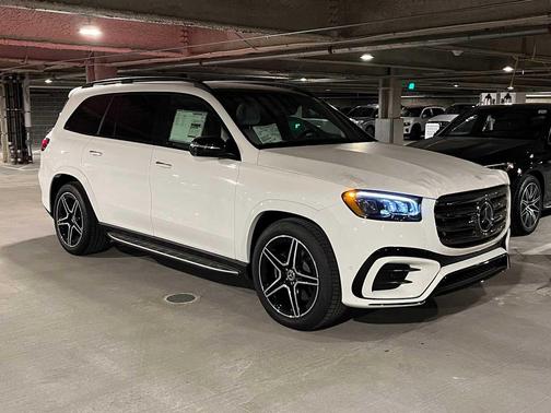 2025 Mercedes-Benz GLS 450 4MATIC