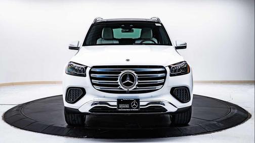 2025 Mercedes-Benz GLS 450 4MATIC