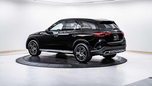 2025 Mercedes-Benz GLC 300 4MATIC