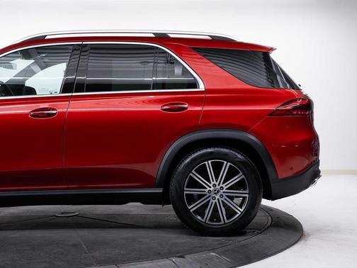 MANUFAKTUR Cardinal Red Metallic 2024 Mercedes-Benz GLE 350 4MATIC