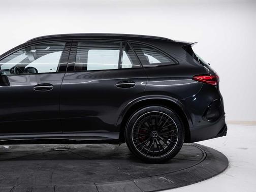 Graphite Grey Metallic 2026 Mercedes-Benz AMG GLC 43 4MATIC