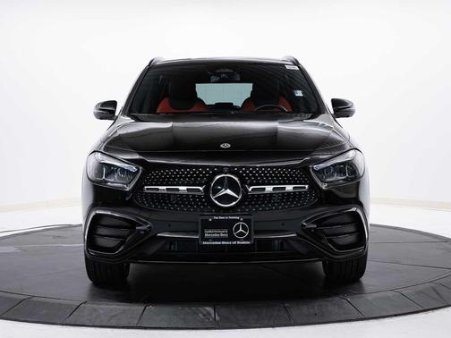 Night Black 2026 Mercedes-Benz GLA 250 4MATIC