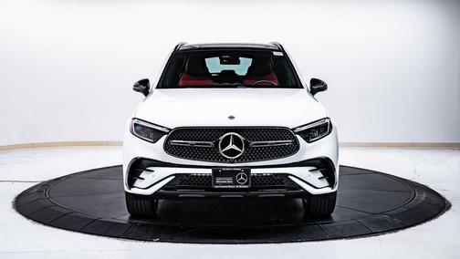 2025 Mercedes-Benz GLC 300 4MATIC