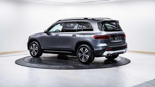 2025 Mercedes-Benz GLB 250 4MATIC