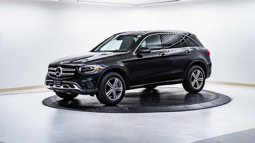 Graphite Grey Metallic 2022 Mercedes-Benz GLC 300 4MATIC