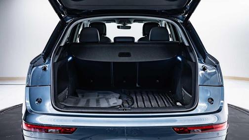 2018 Audi Q5 2.0T Premium Plus