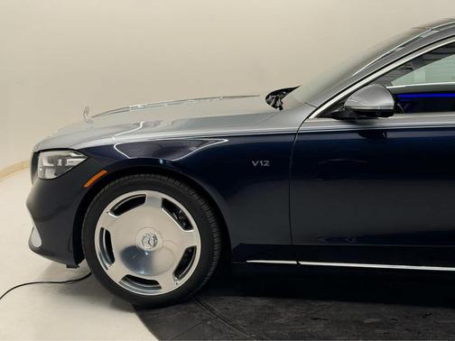 Nautical Blue Metallic 2024 Mercedes-Benz Maybach S 680 Maybach S 680