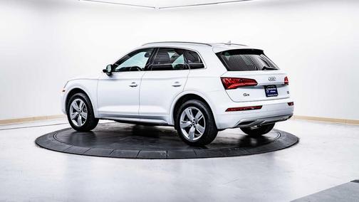 2018 Audi Q5 2.0T Premium Plus