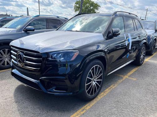 2025 Mercedes-Benz GLS 450 4MATIC