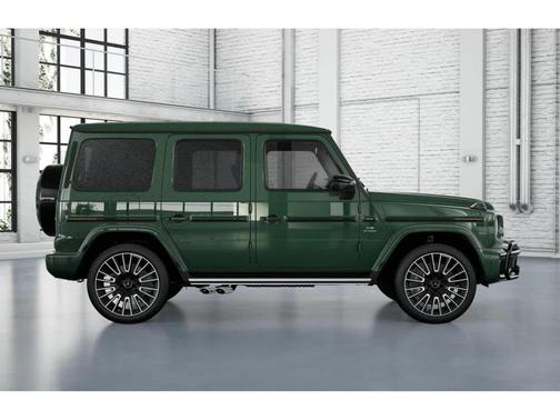 MANUFAKTUR Exclusive Deep Green 2026 Mercedes-Benz AMG G 63 AMG G 63