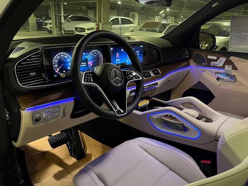 2025 Mercedes-Benz GLS 450 4MATIC
