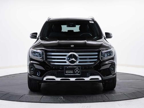 Night Black 2025 Mercedes-Benz GLB 250 4MATIC
