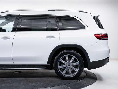 Polar White 2022 Mercedes-Benz GLS 450 4MATIC