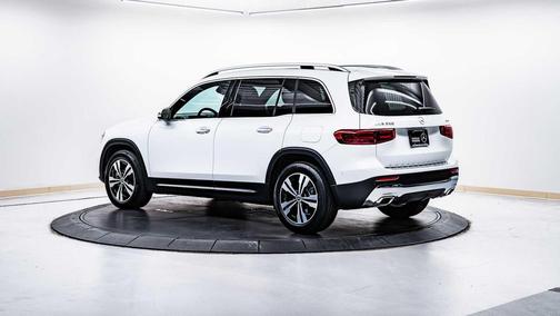 2025 Mercedes-Benz GLB 250 4MATIC