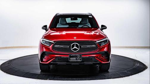 2025 Mercedes-Benz GLC 300 4MATIC
