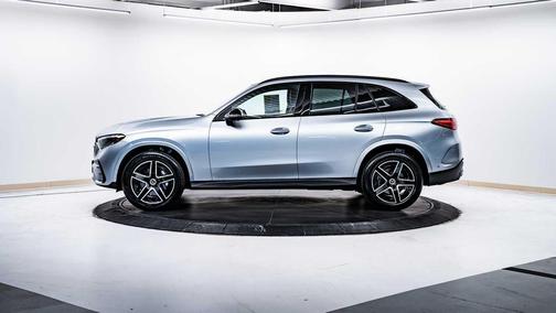 2025 Mercedes-Benz GLC 300 4MATIC