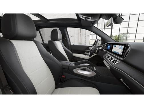 MANUFAKTUR Moonlight White Metallic 2026 Mercedes-Benz GLE 450 4MATIC