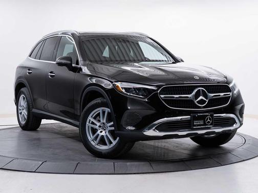 Black 2023 Mercedes-Benz GLC 300 4MATIC
