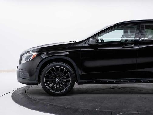 Night Black 2019 Mercedes-Benz GLA 250 4MATIC