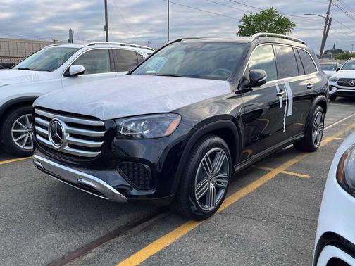 2025 Mercedes-Benz GLS 450 4MATIC