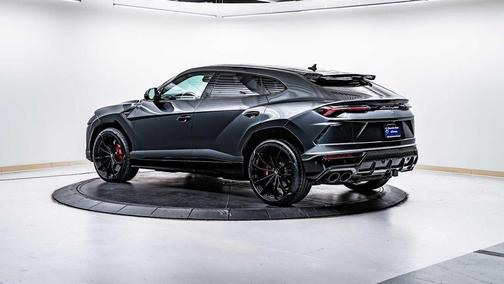 2019 Lamborghini Urus AWD