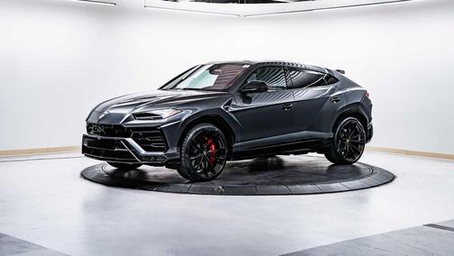 2019 Lamborghini Urus AWD