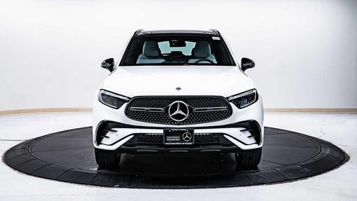 2025 Mercedes-Benz GLC 300 4MATIC