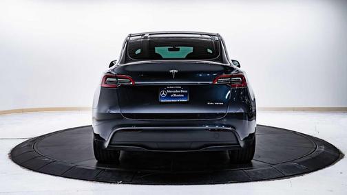 2025 Tesla Model Y Long Range Dual Motor All-Wheel Drive