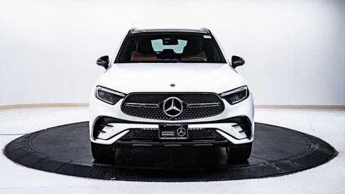 2025 Mercedes-Benz GLC 300 4MATIC