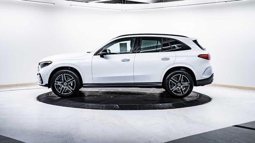 2025 Mercedes-Benz GLC 300 4MATIC