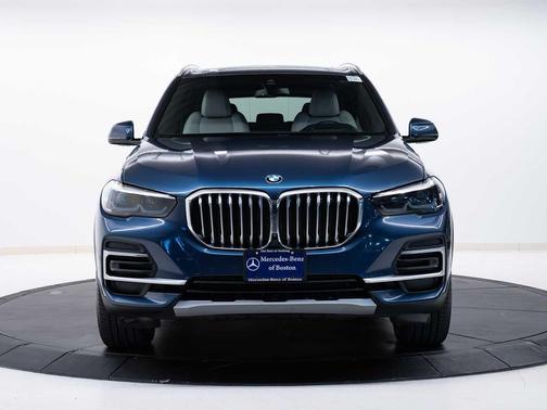 Phytonic Blue Metallic 2022 BMW X5 xDrive40i