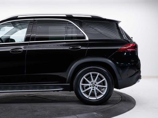 Black 2024 Mercedes-Benz GLE 350 4MATIC