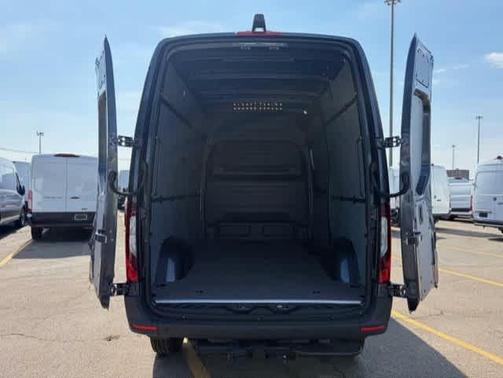 Tenorite Grey Metallic 2026 Mercedes-Benz Sprinter 2500 Standard Roof