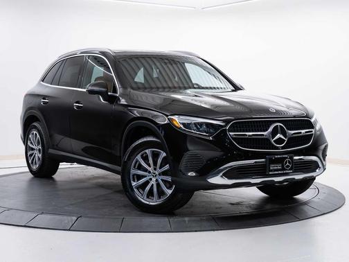 Black 2023 Mercedes-Benz GLC 300 4MATIC