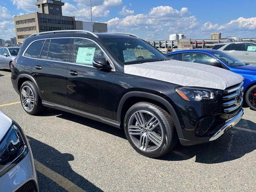 2025 Mercedes-Benz GLS 450 4MATIC