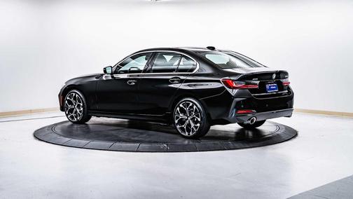 2025 BMW 330 xDrive
