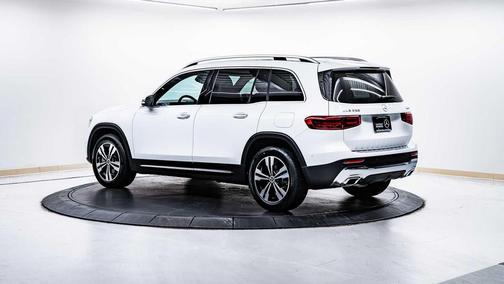 2025 Mercedes-Benz GLB 250 4MATIC