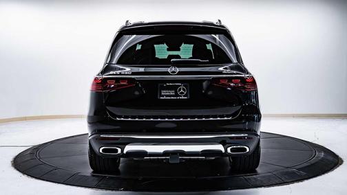 2025 Mercedes-Benz GLS 450 4MATIC