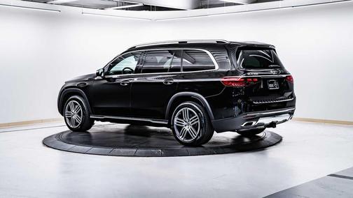 2025 Mercedes-Benz GLS 450 4MATIC
