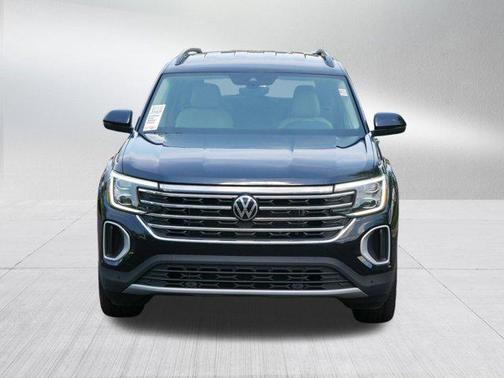 2025 Volkswagen Atlas 2.0T SE w/Technology 4MOTION