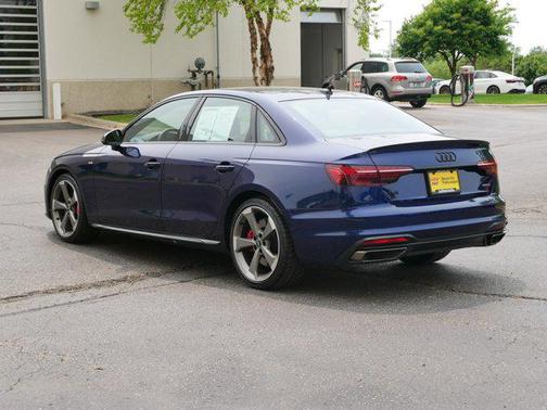 2023 Audi A4 45 S line Premium Plus