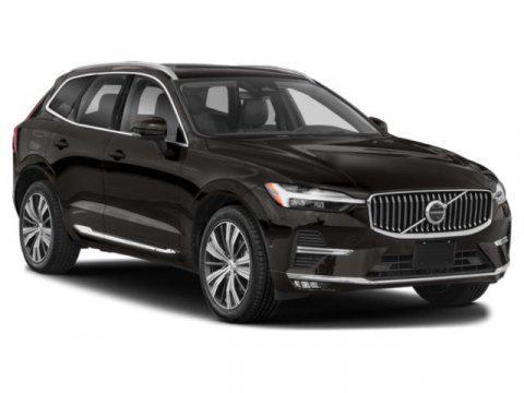 2022 Volvo XC60 B6 R-Design