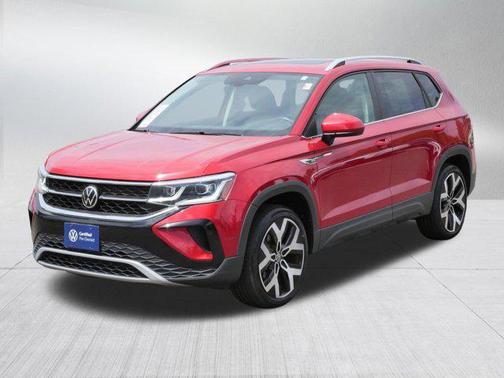 Kings Red Metallic 2022 Volkswagen Taos 1.5T SEL