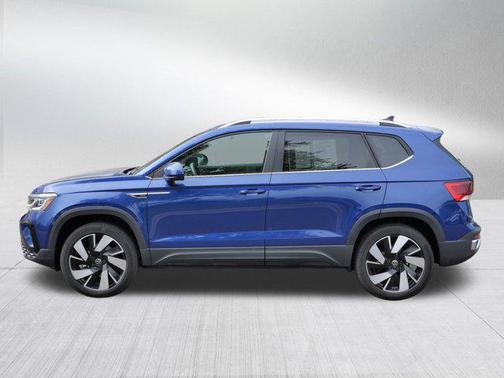 2024 Volkswagen Taos 1.5T SEL