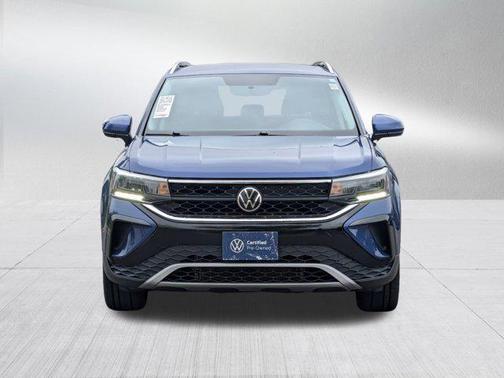Dusk Blue Metallic 2022 Volkswagen Taos 1.5T SE